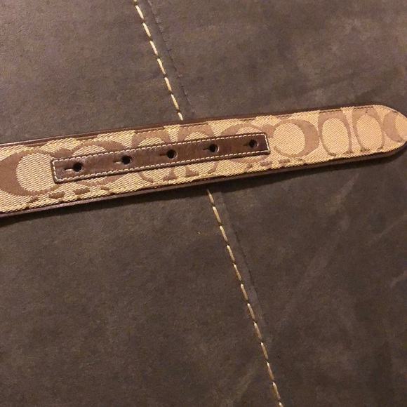 Signature buckle Coach belt size M - Picture 2 of 4